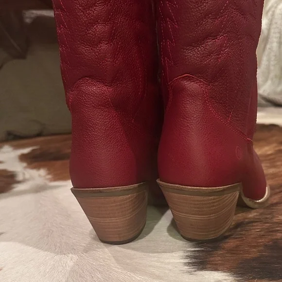 Dingo Red Heeled Cowboy Boots size 10 - Picture 4 of 7